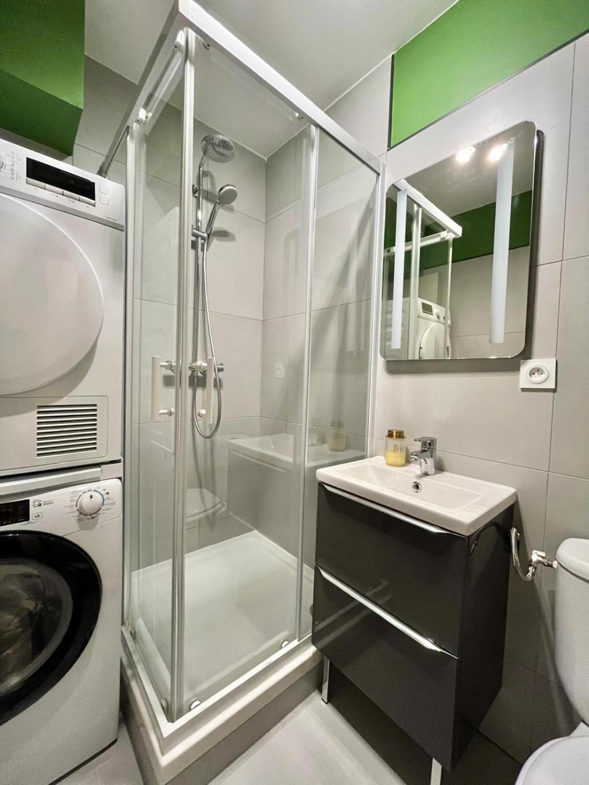 Logement Renove Proche Centre-Ville Lyon Villeurbanne Exterior foto